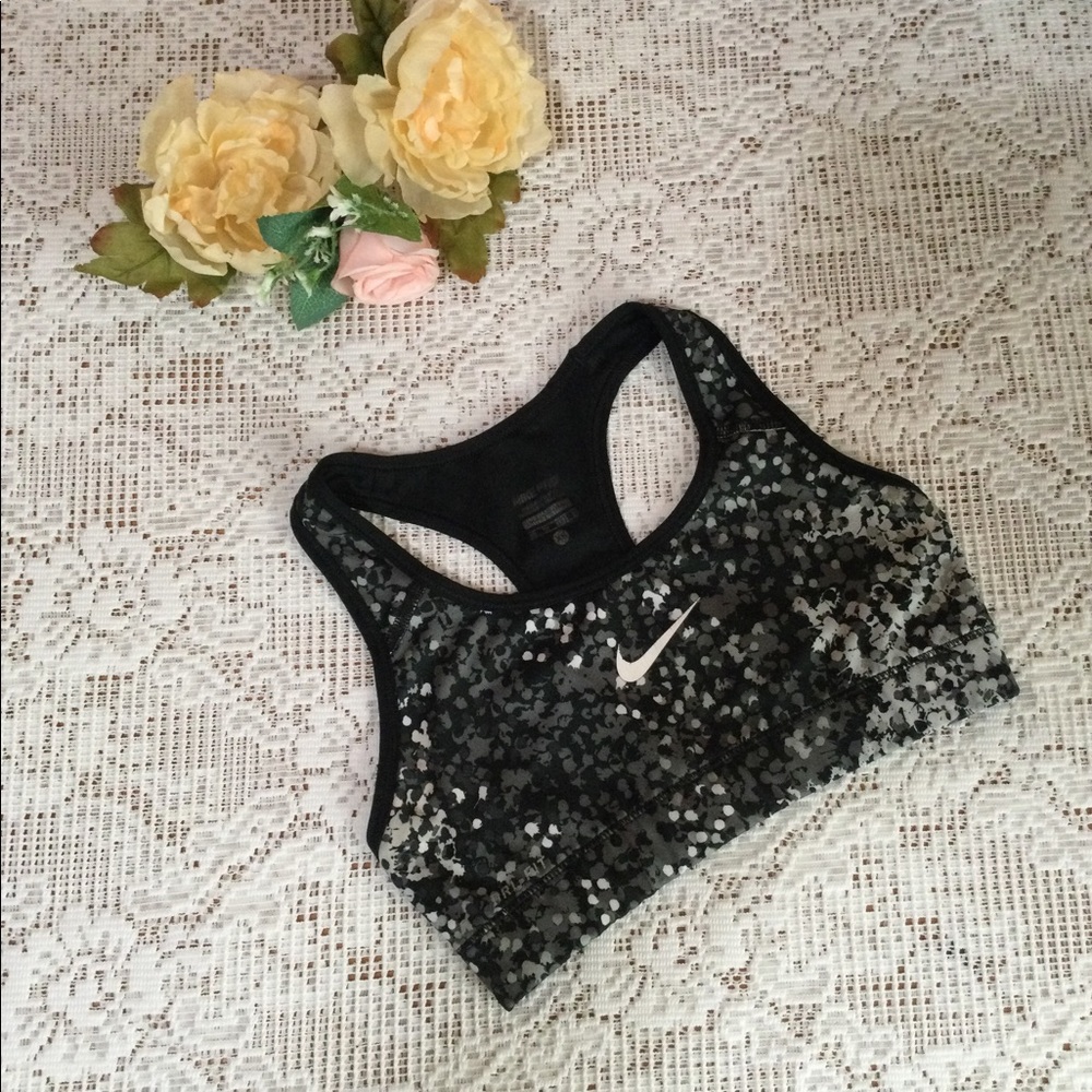 Nike Women's Sports Bra Size XS